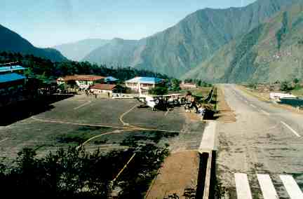 Nepal Лукла, последний взгляд